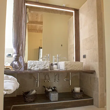 Bed and breakfast Perlage Luxury - Amazing View Of Trulli